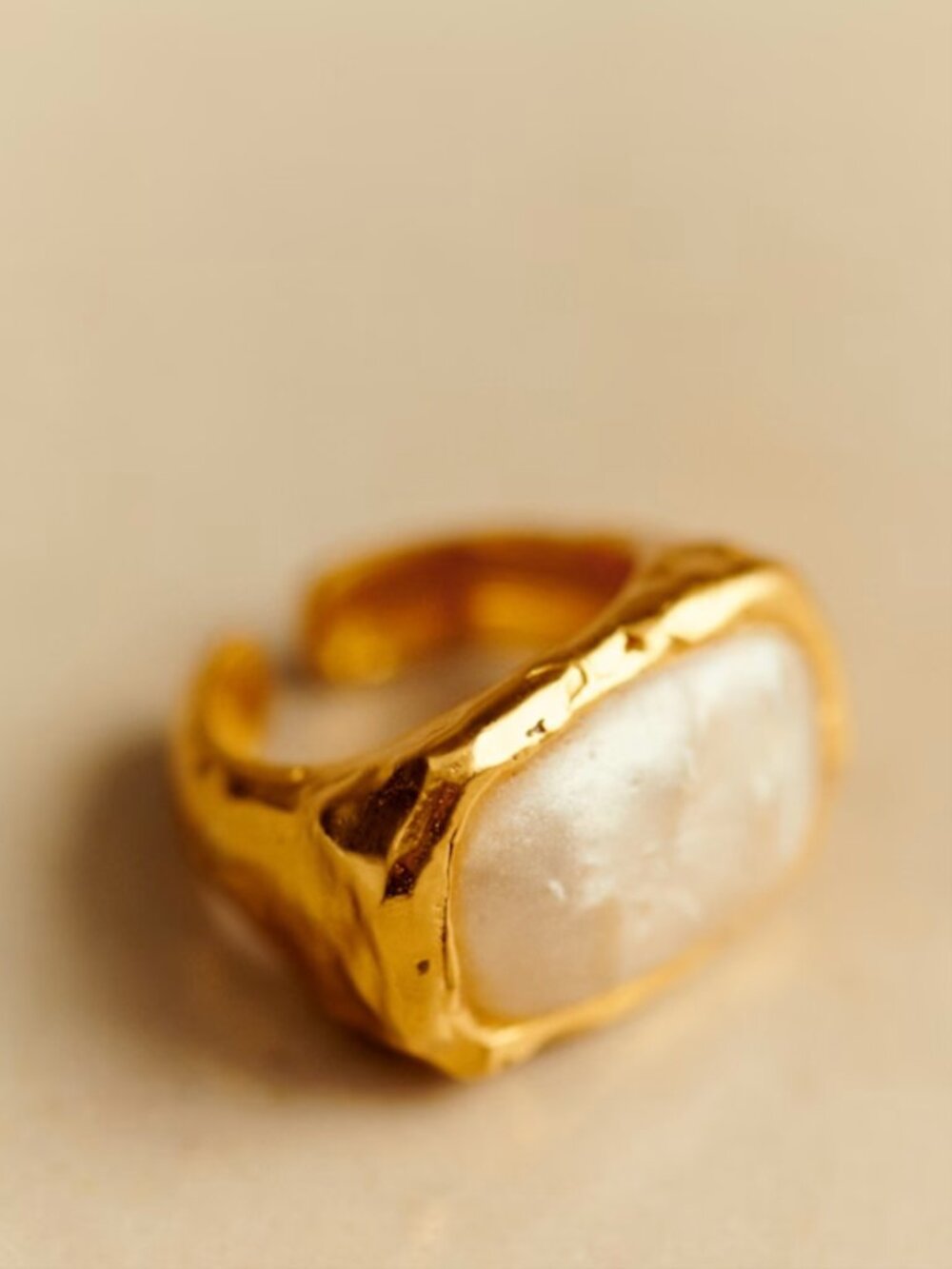 Sezane Armindo Gold Plated & Resin Recycled Brass Ring Mother of Pearl NWB